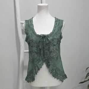 Lace-Trim Green Sleeveless Button Crop Top